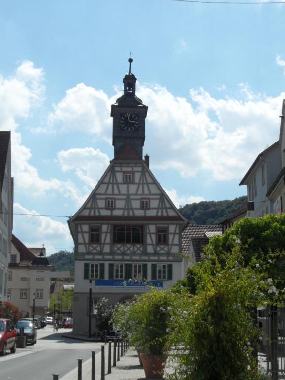 Hotel Gasthof Zum Engel - Gastehaus Kunzelsau Exterior photo